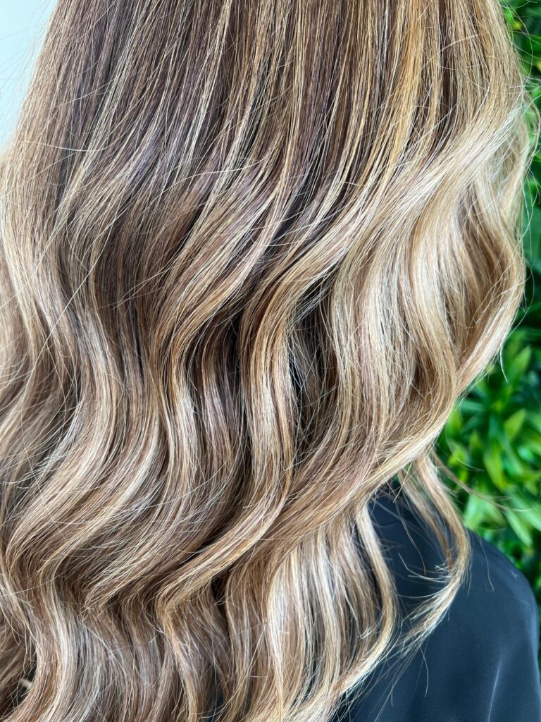 Mechas y balayage en Las Palmas - Mendoza Peluqueros
