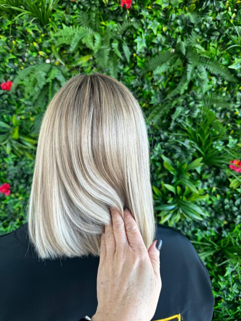 Mechas y balayage en Las Palmas - Mendoza Peluqueros