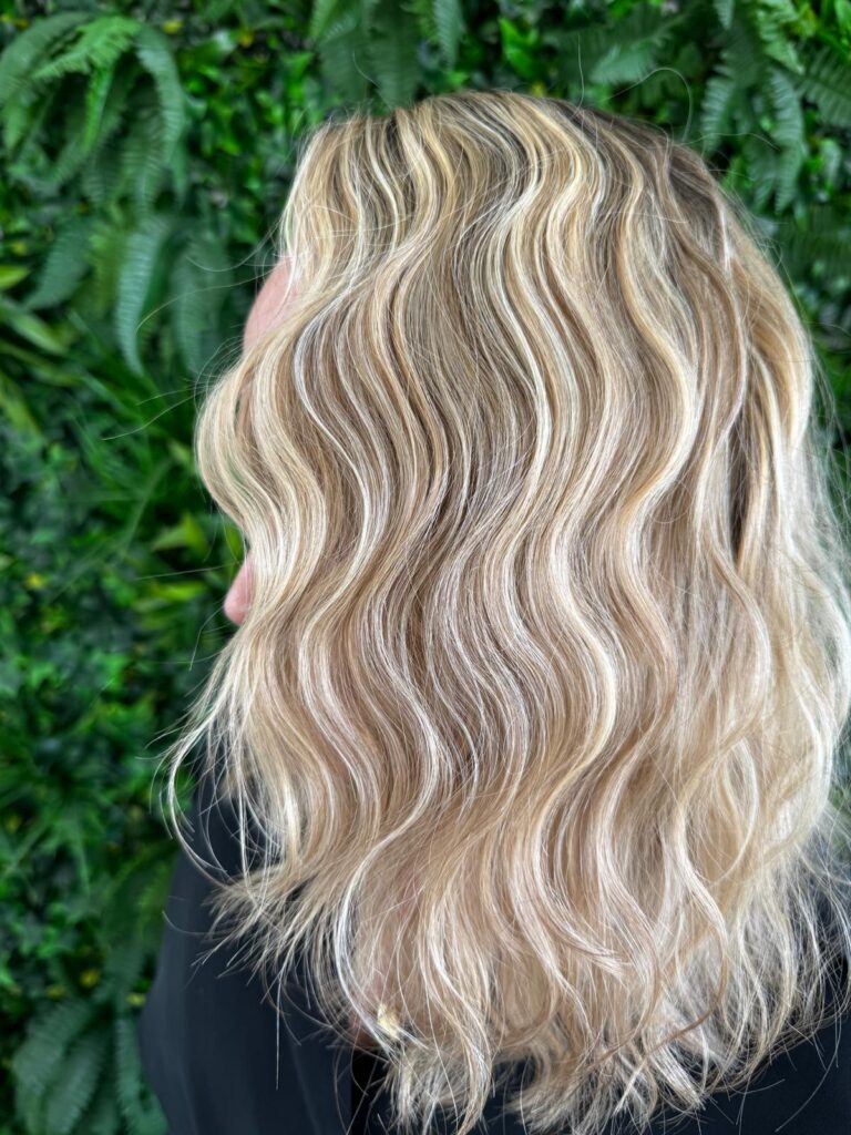 Mechas y balayage en Las Palmas - Mendoza Peluqueros